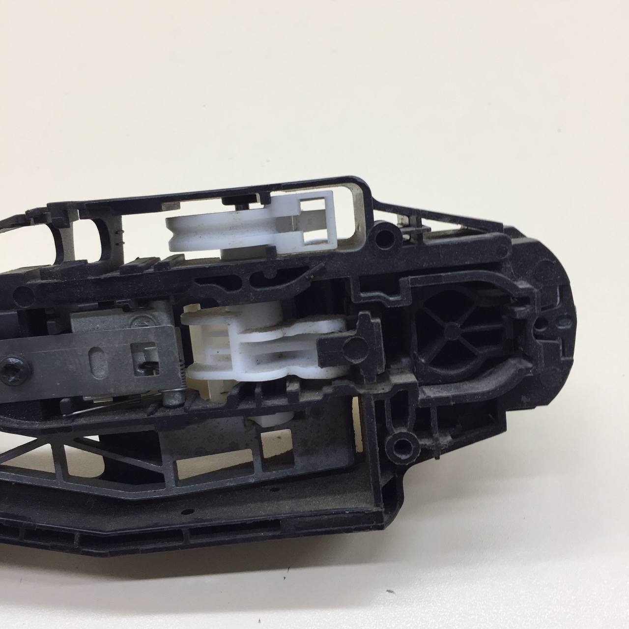 Ручка двери задней наружная правая Citroen C-Elysee 2012-2017