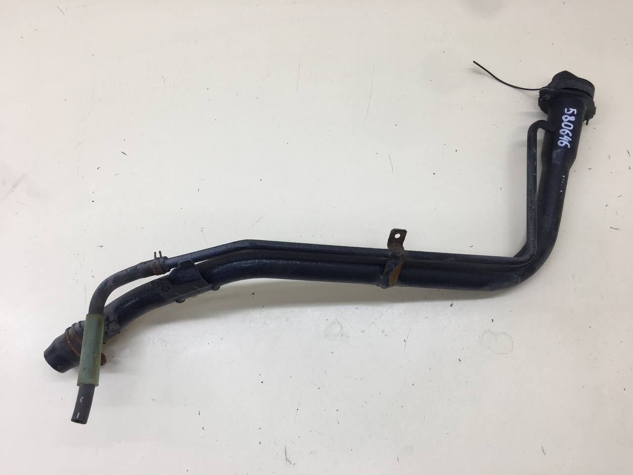 Горловина топливного бака Suzuki Grand Vitara 2005-2015