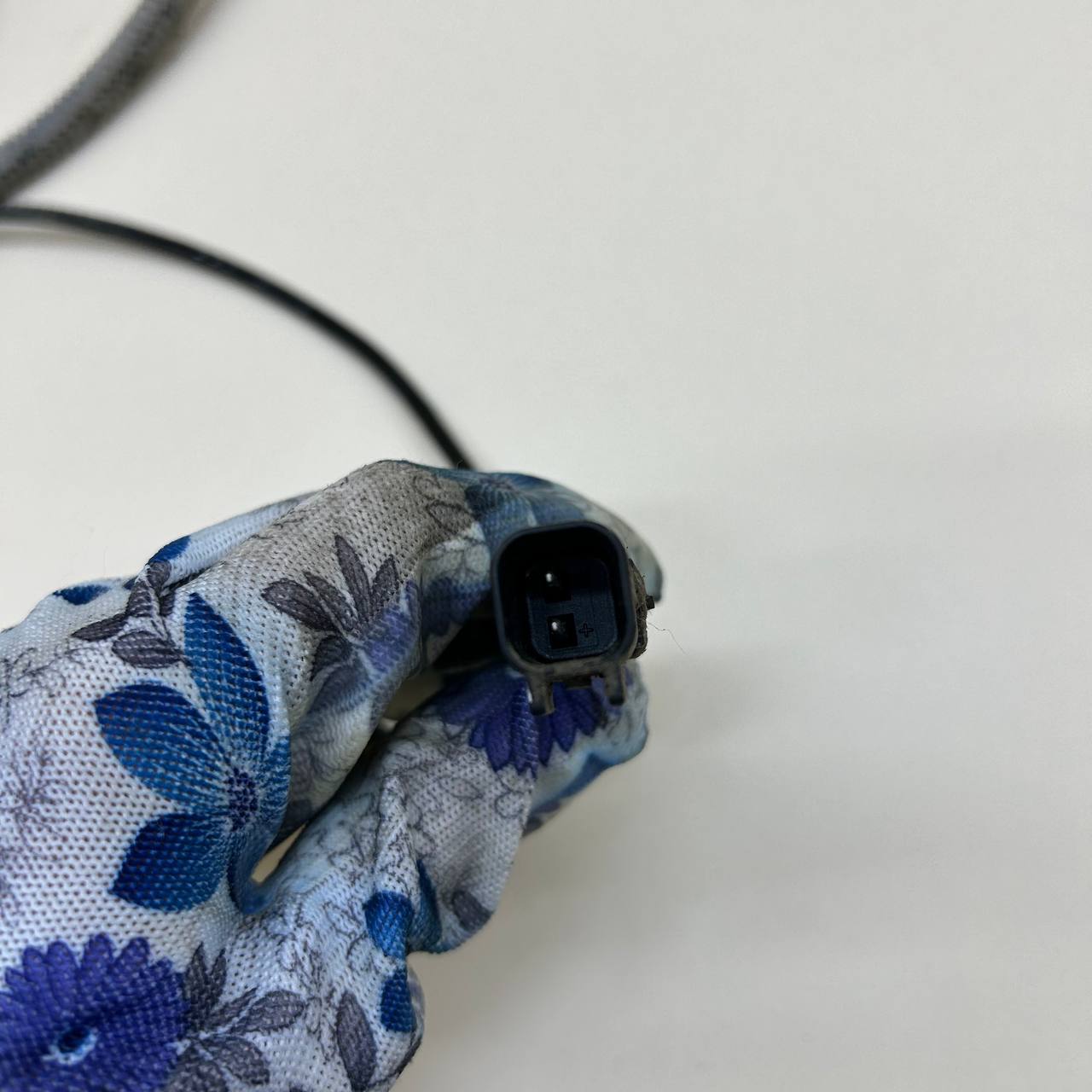 Датчик ABS передний Chevrolet Cruze (J300) 2009-2016