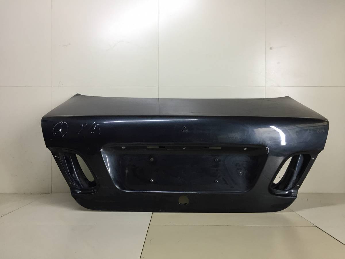 Крышка багажника Mercedes-Benz CLK-Class (C208) 1997-2002