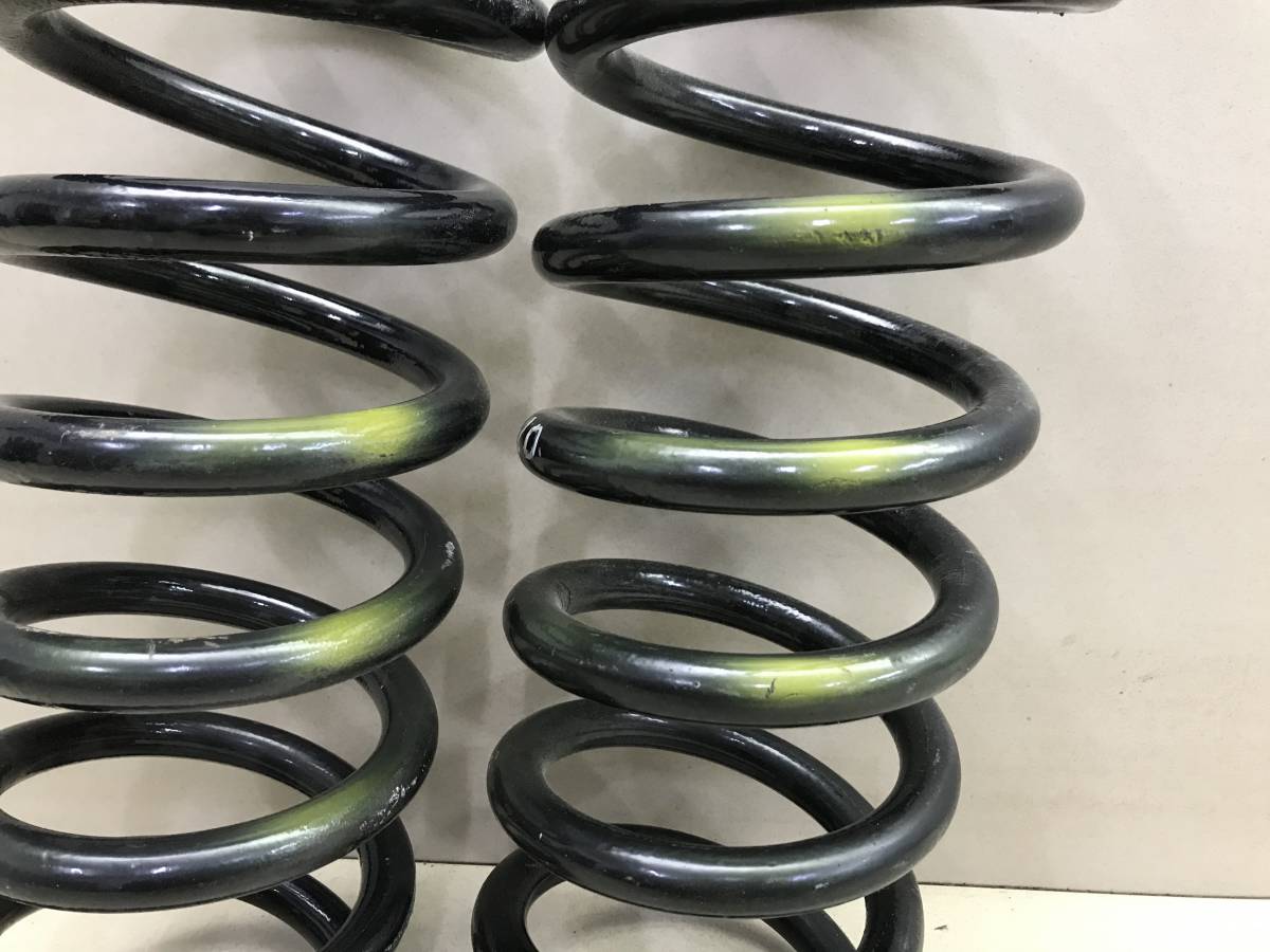 Пружина передняя Lada 2131 1997-2013