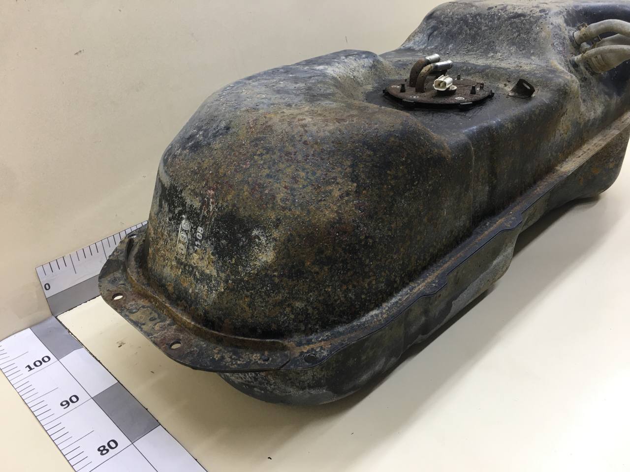 Бак топливный Mitsubishi L200 (KB) 2006-2016