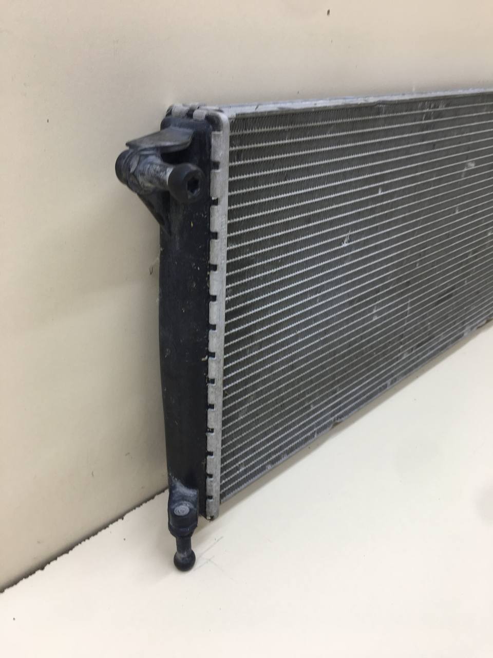 Радиатор охлаждения двигателя Mercedes-Benz GLE (W166) 2015-2018