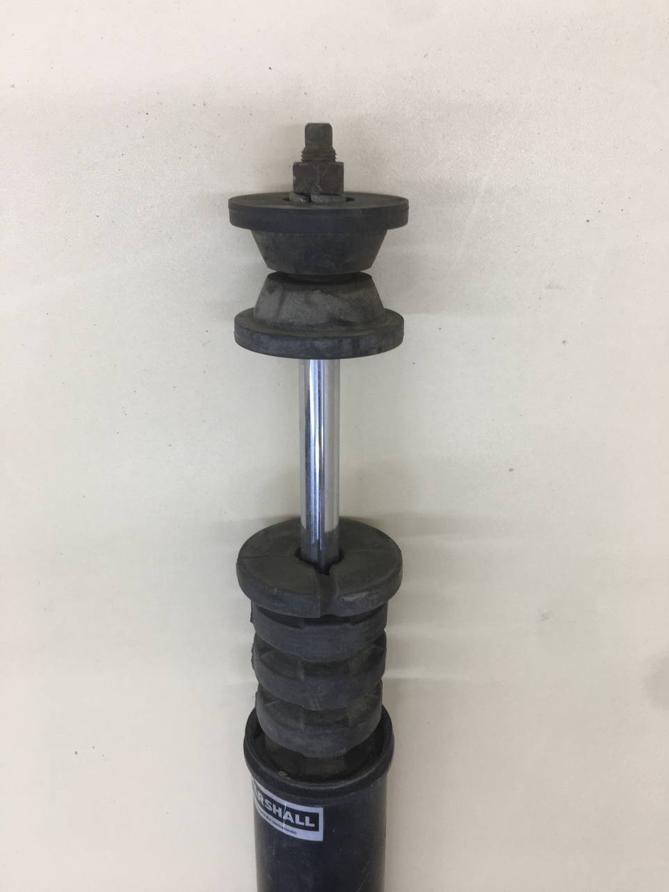 Амортизатор задний Lada Largus 2012>