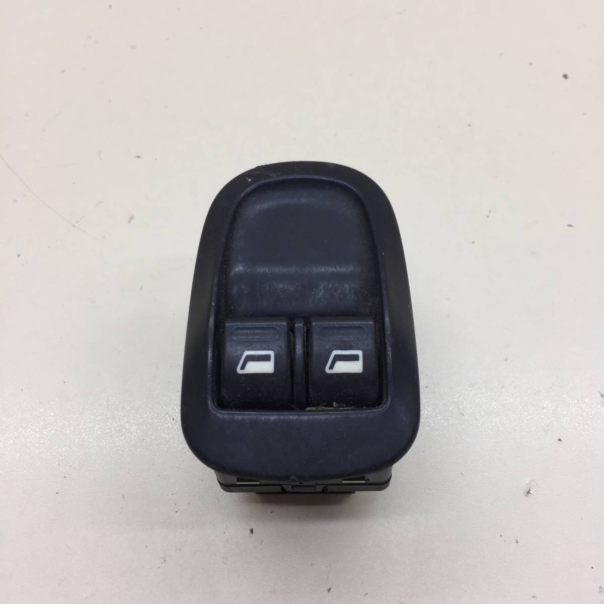 Блок управления стеклоподъемниками Peugeot 206 1998-2012