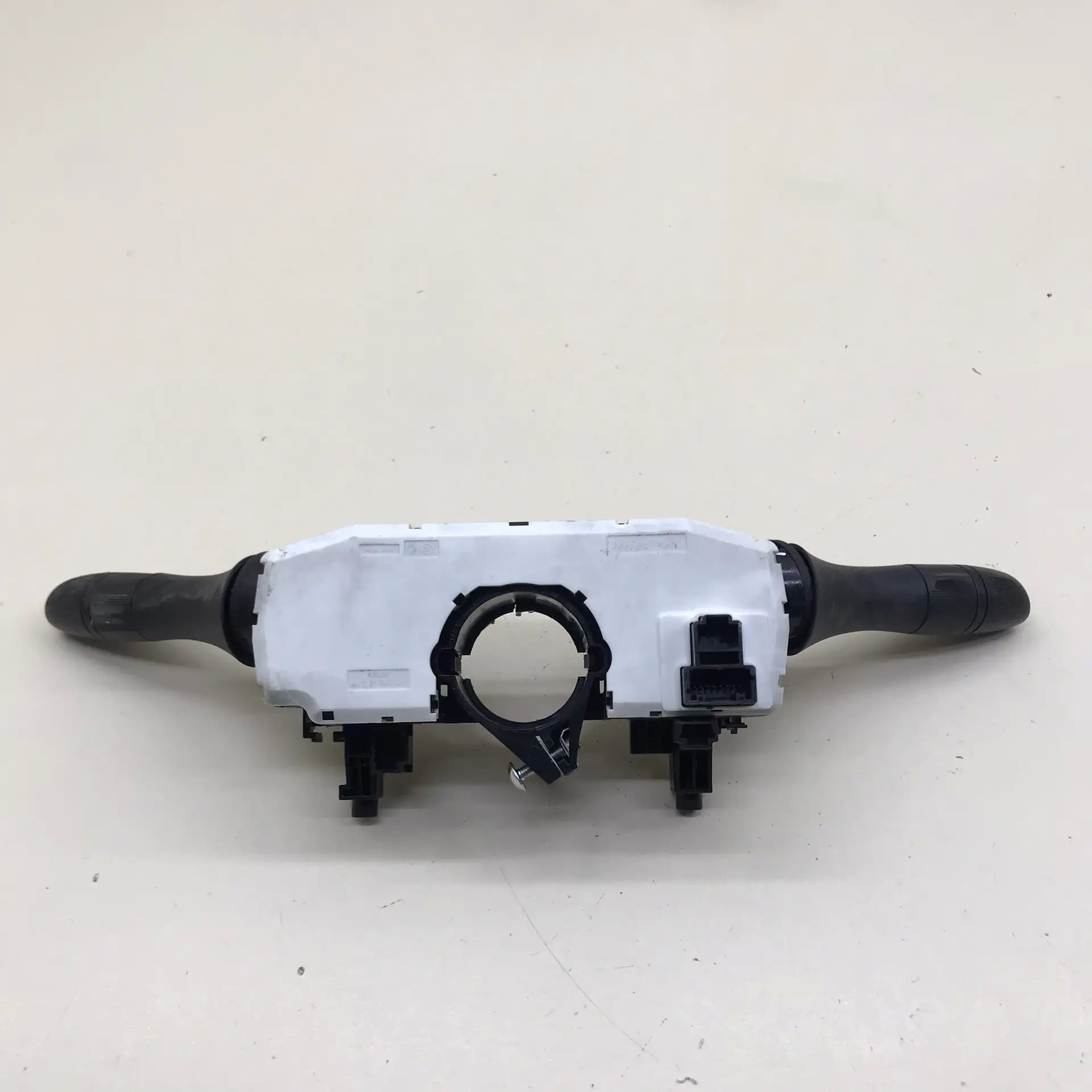 Переключатель подрулевой в сборе Nissan Qashqai (J11) 2014>