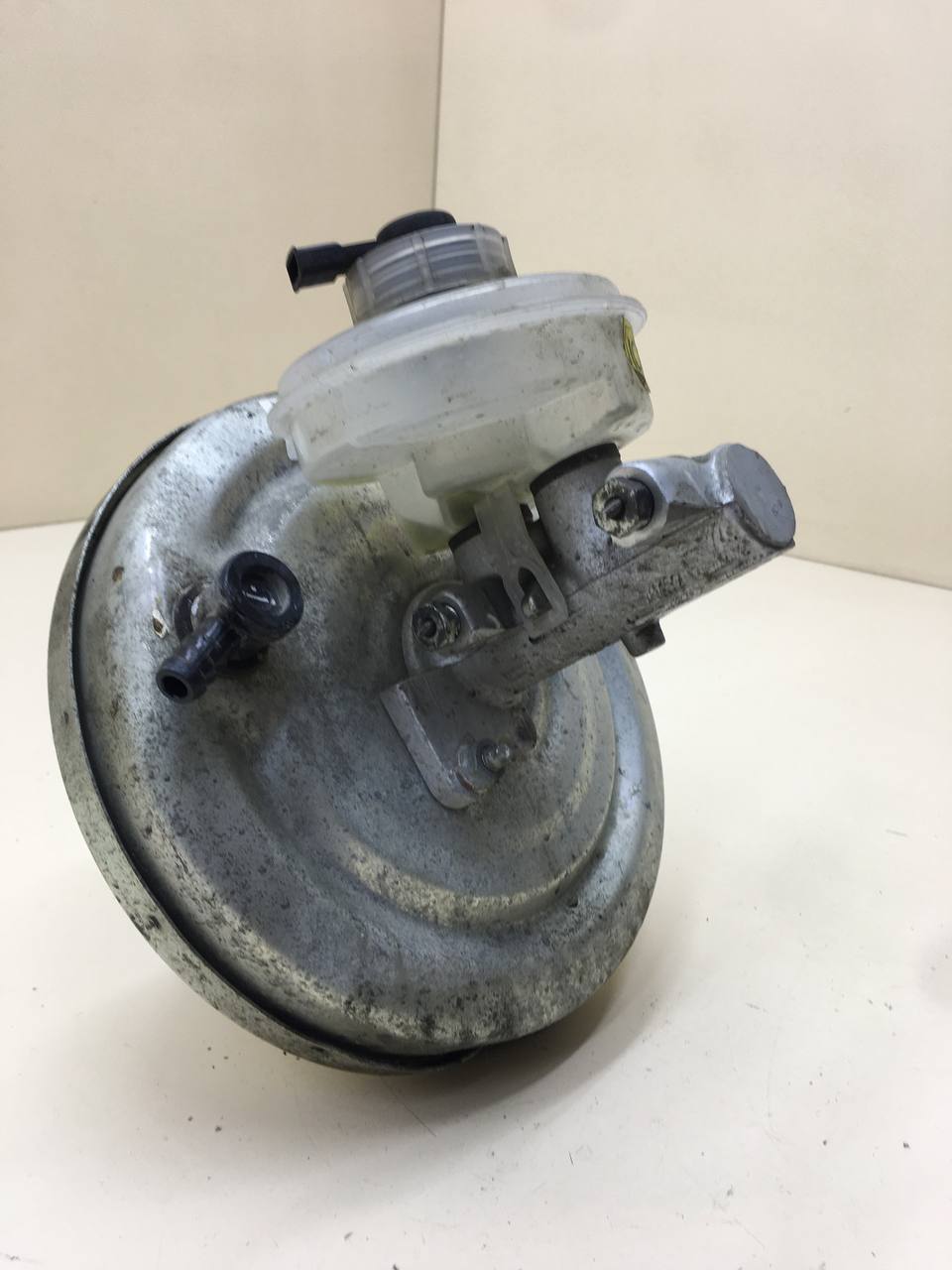 Усилитель тормозов вакуумный Lada  Niva Travel 2020>