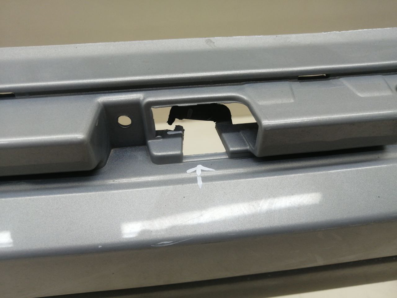 Бампер задний Land Rover Range Rover Evoque  2018>