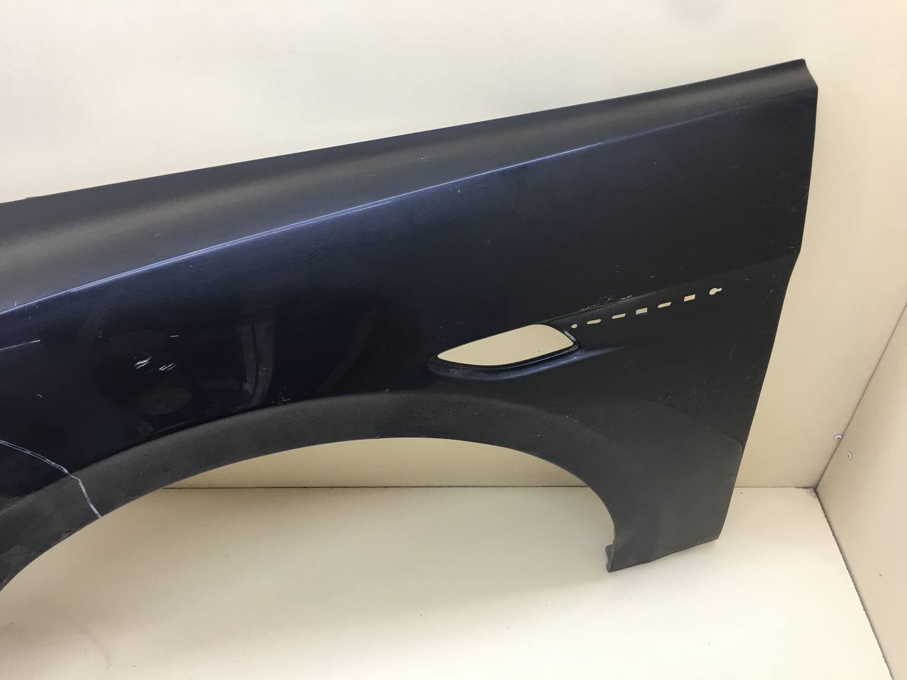 Крыло переднее левое Bentley Continental GT 2010-2018