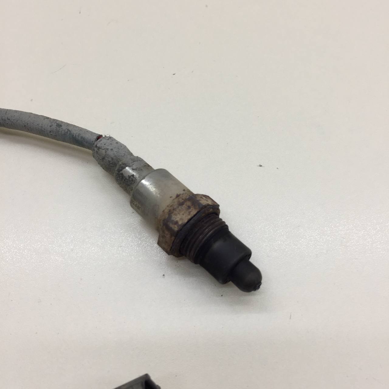 Датчик кислородный / Lambdasonde Lada  Niva Travel 2020>