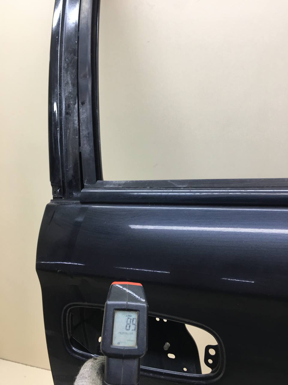 Дверь передняя правая Chrysler Voyager (RG) 2000-2004