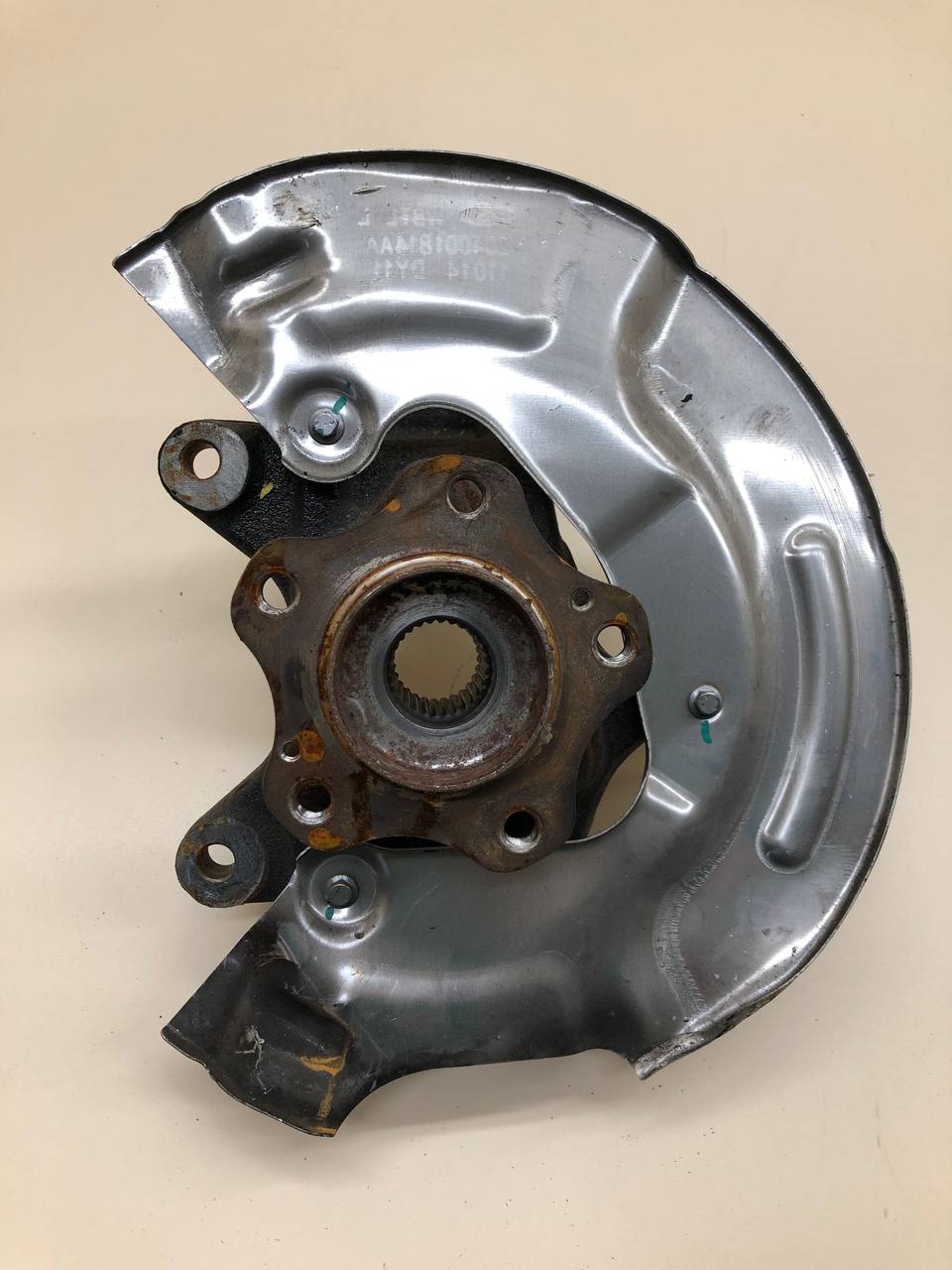 Кулак поворотный передний левый Chery Arrizo 8 2022>