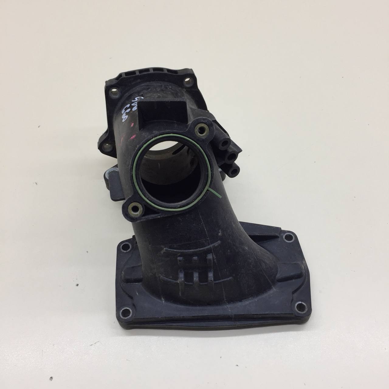 Коллектор впускной Mercedes-Benz C-Class (W205) 2014>