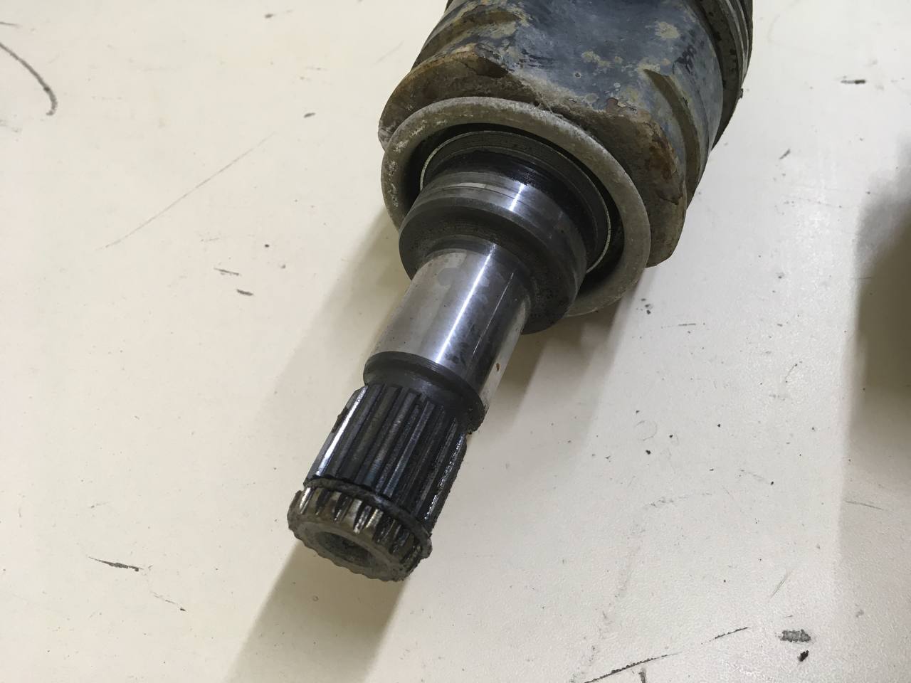 Полуось задняя Toyota Rav 4 (XA40) 2013-2019