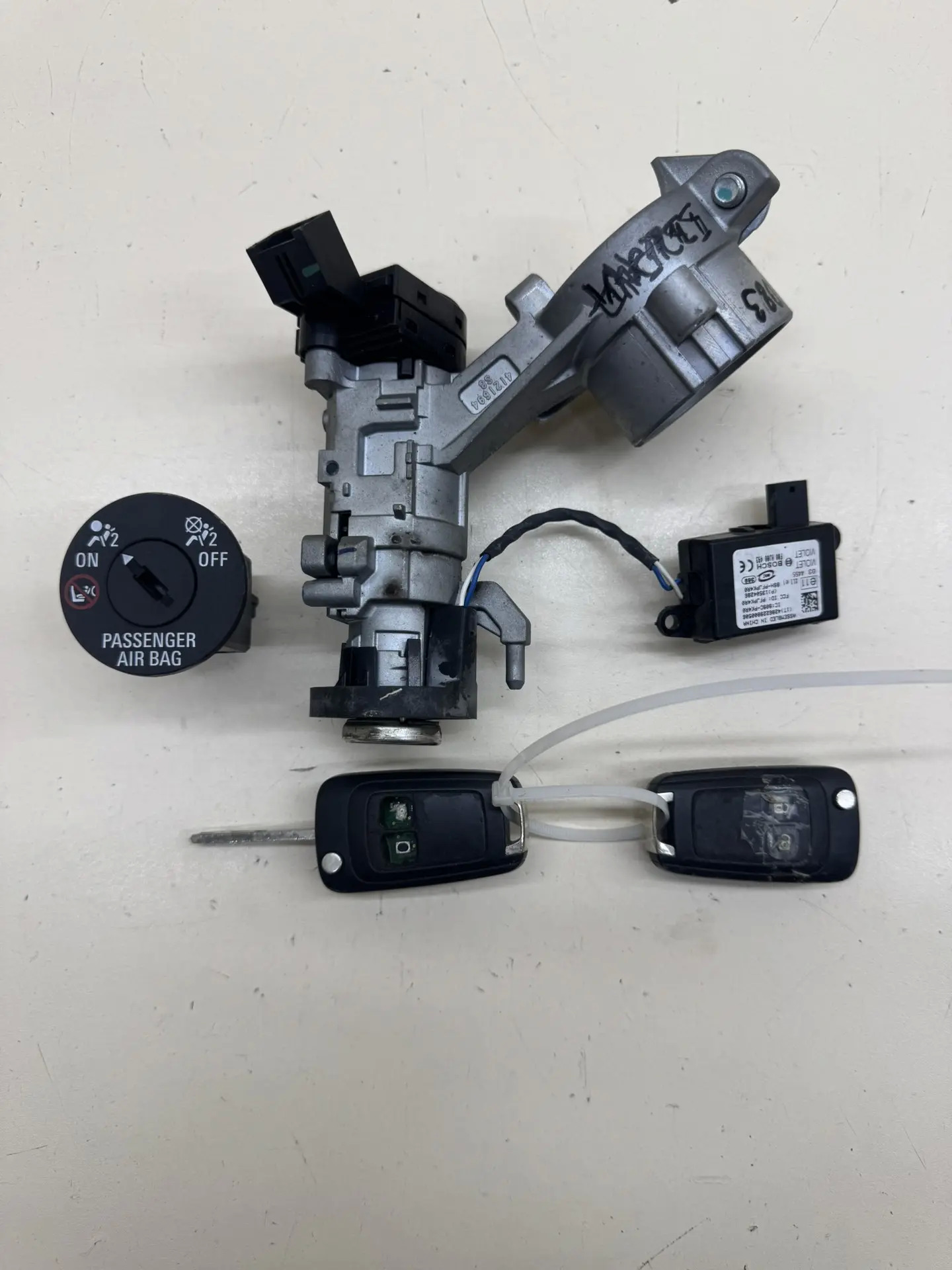 Замок зажигания (комплект) Chevrolet Cruze (J300) 2009-2016