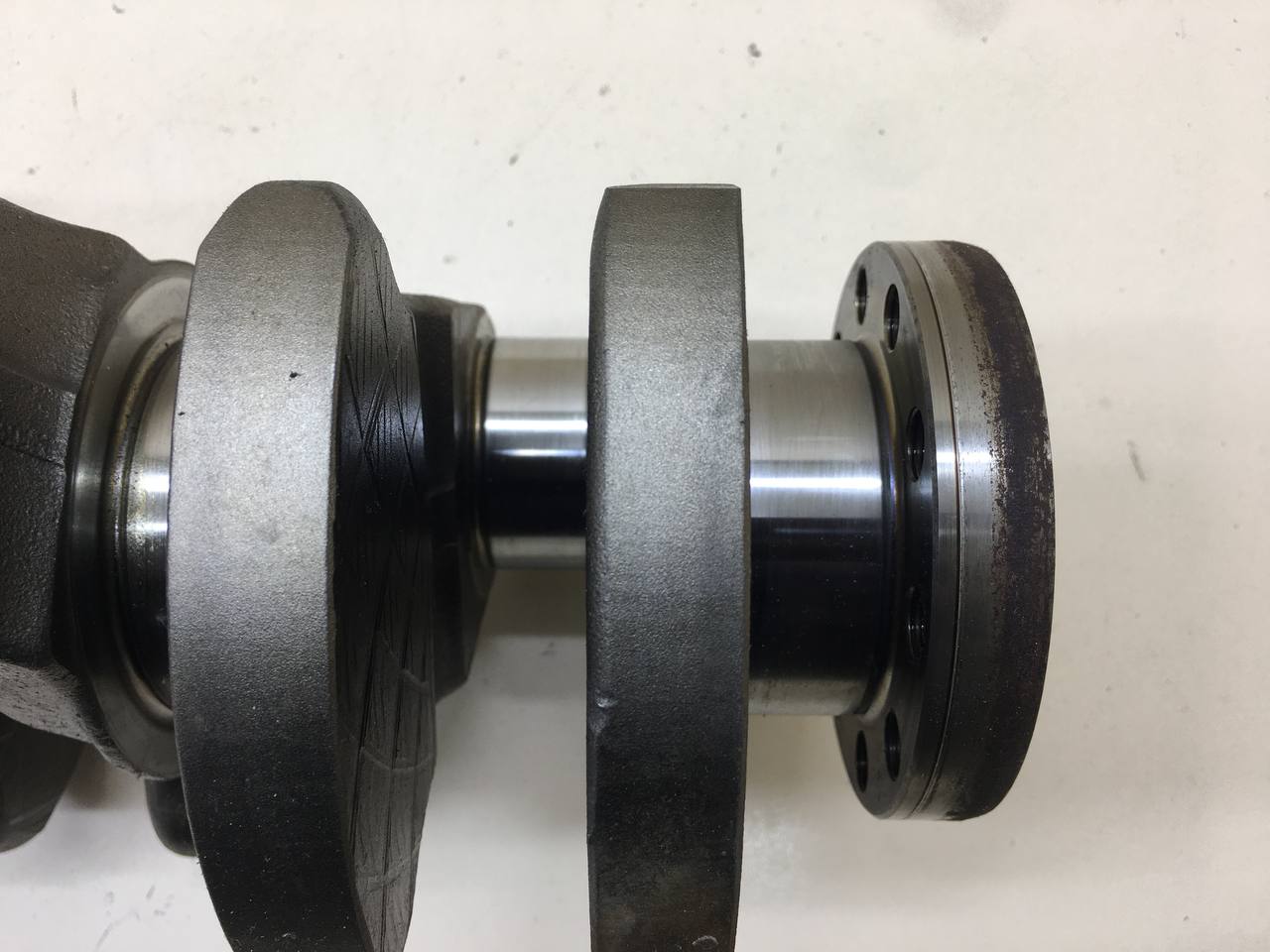 Коленвал Volvo XC90 2002-2015