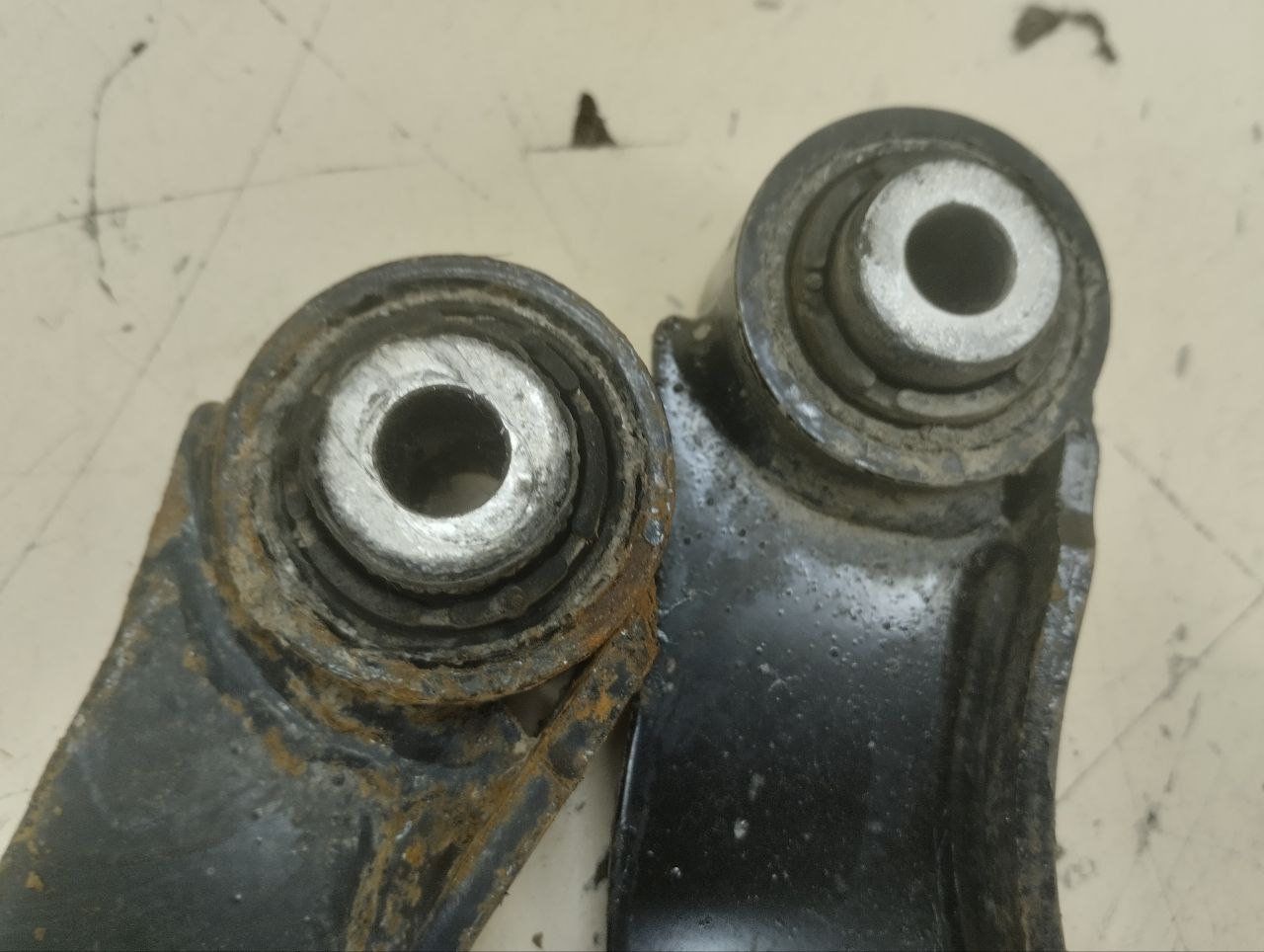 Рычаг задний верхний Volkswagen Golf 6 (5K) 2009-2013