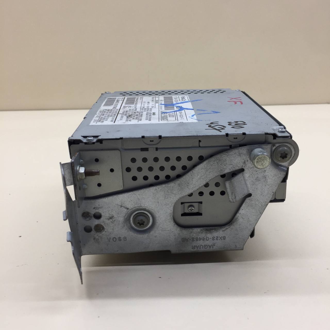 Магнитола Jaguar XF 2007-2015