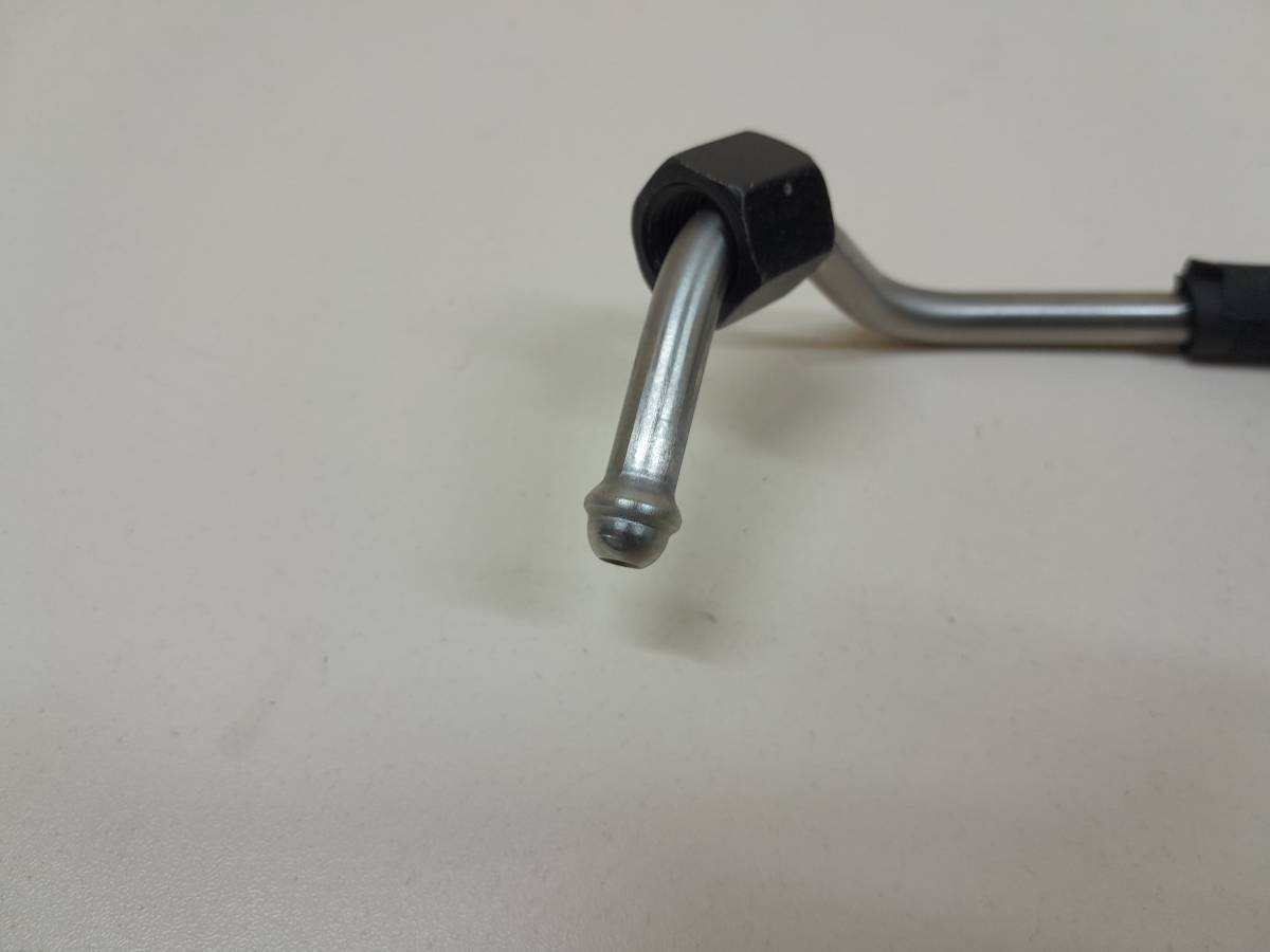 Трубка топливная Genesis G70 2017-2022