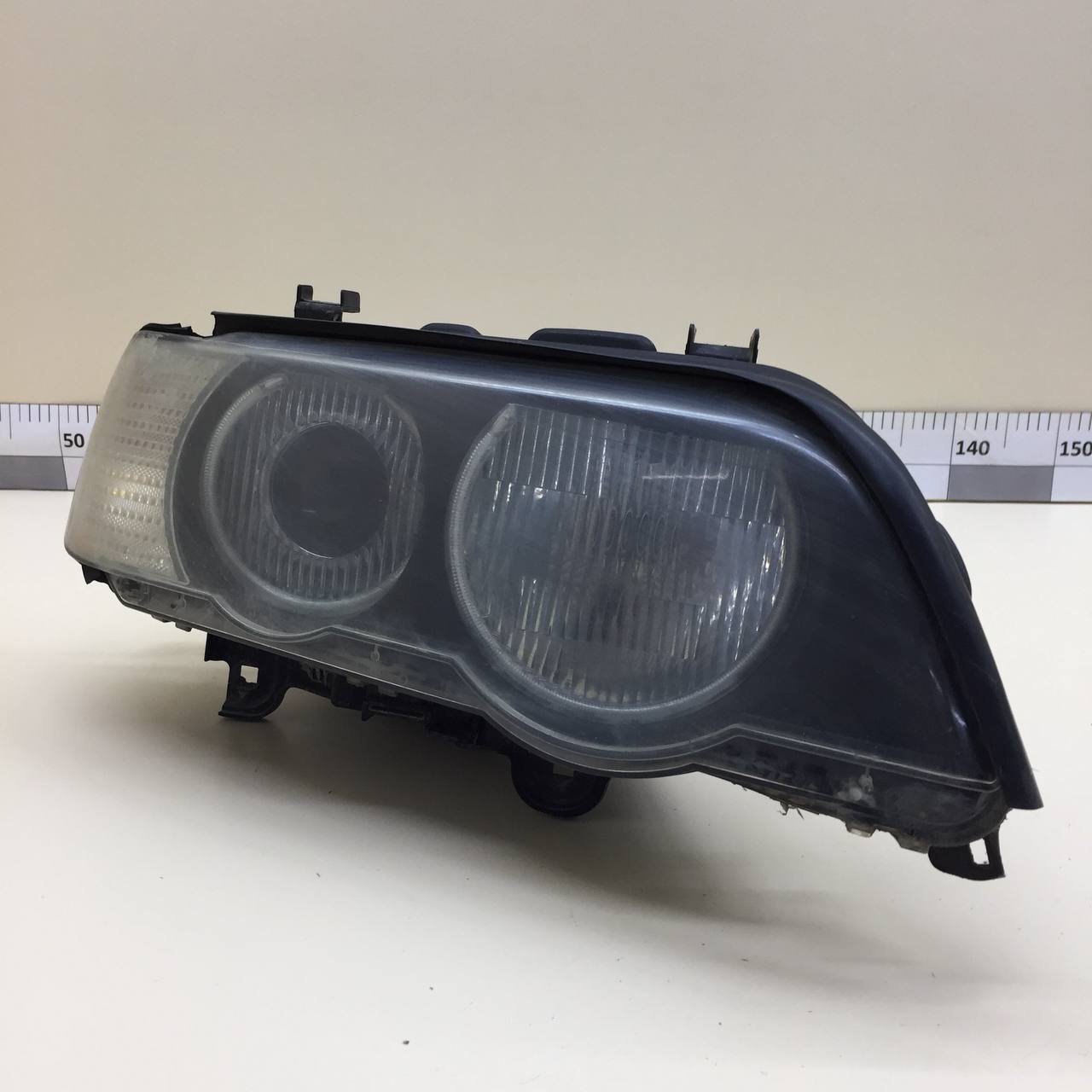 Фара правая BMW X5 E53 2000-2007