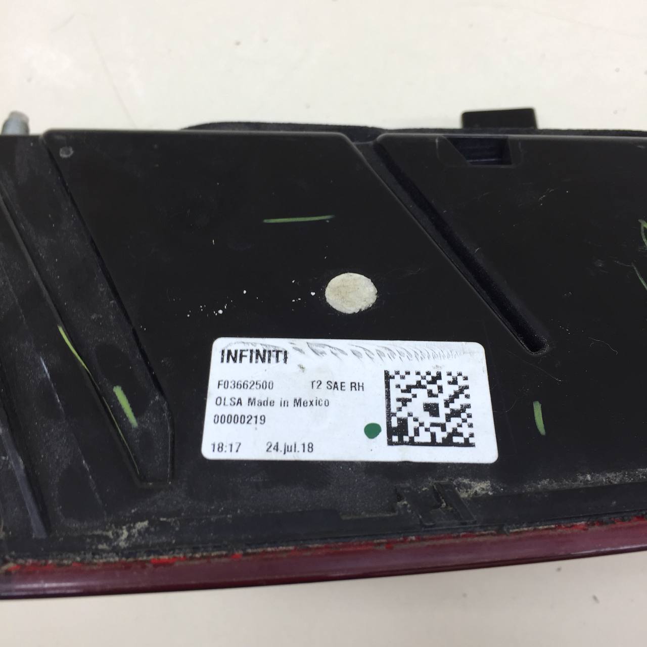 Фонарь задний внутренний правый Infiniti QX50 (J55) 2017-2022