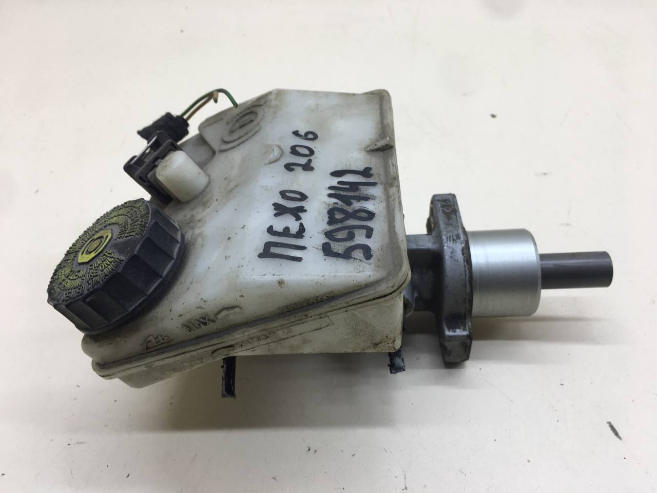 Цилиндр тормозной главный Peugeot 206 1998-2012