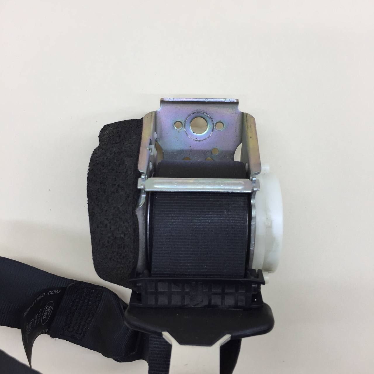 Ремень безопасности Ford Mondeo 4 2007-2015