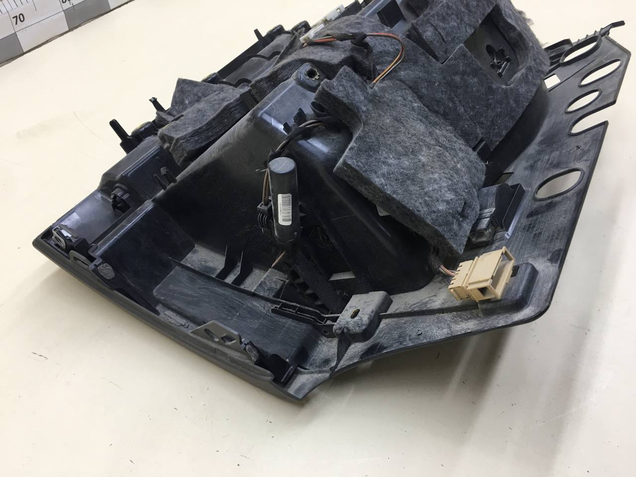 Бардачок Audi Q5 (8R) 2008-2017