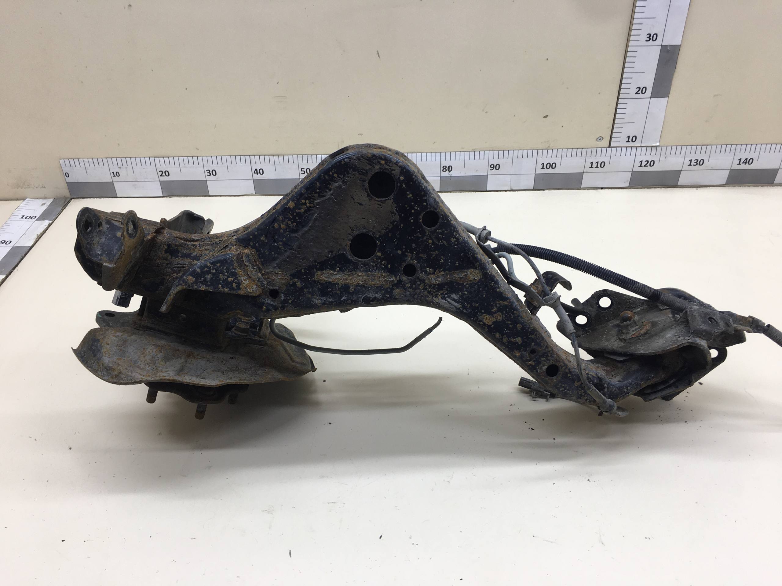 Рычаг задний продольный левый Nissan Qashqai (J11) 2014>