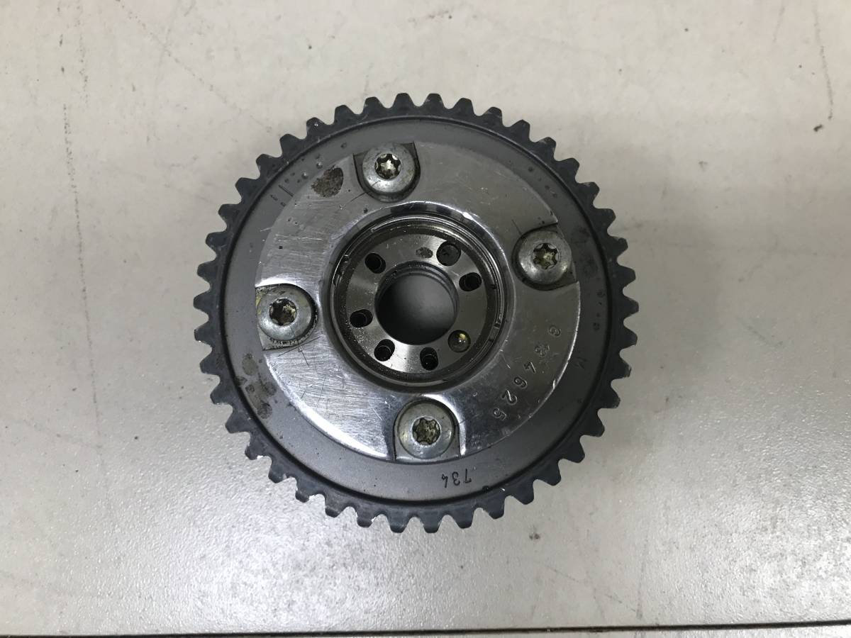 Механизм изменения фаз ГРМ Mercedes-Benz CLA-Class (C117) 2013>