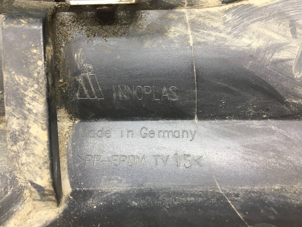 Бампер задний BMW 1-series F20/F21 2011>