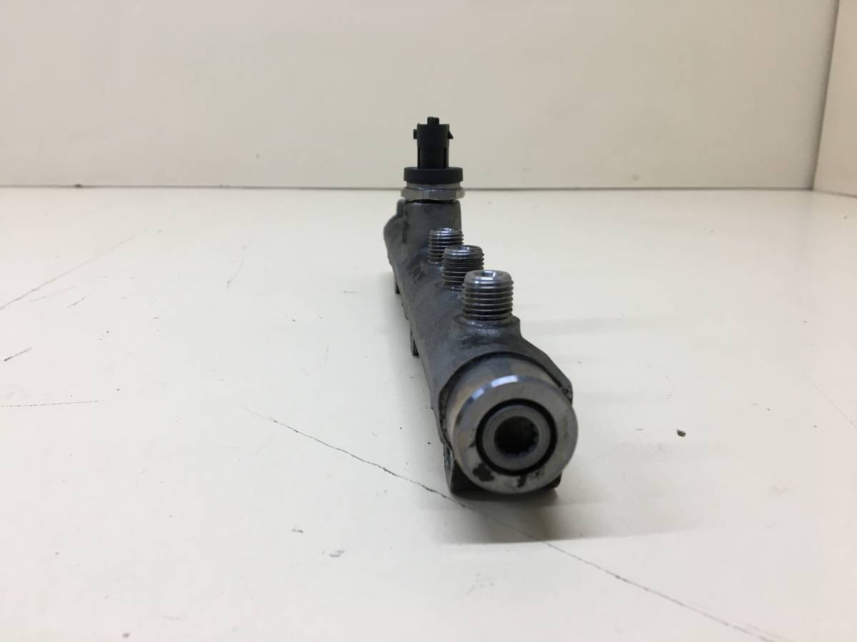 Рейка топливная (рампа) Hyundai Starex H1/Grand Starex 2007>