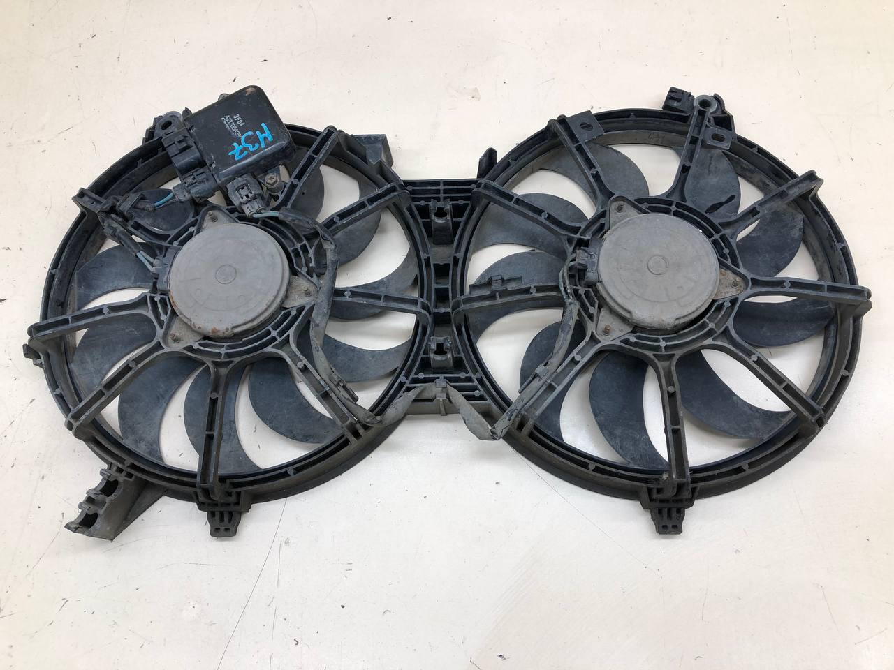 Диффузор вентилятора Infiniti M37 (Y51) 2010-2014