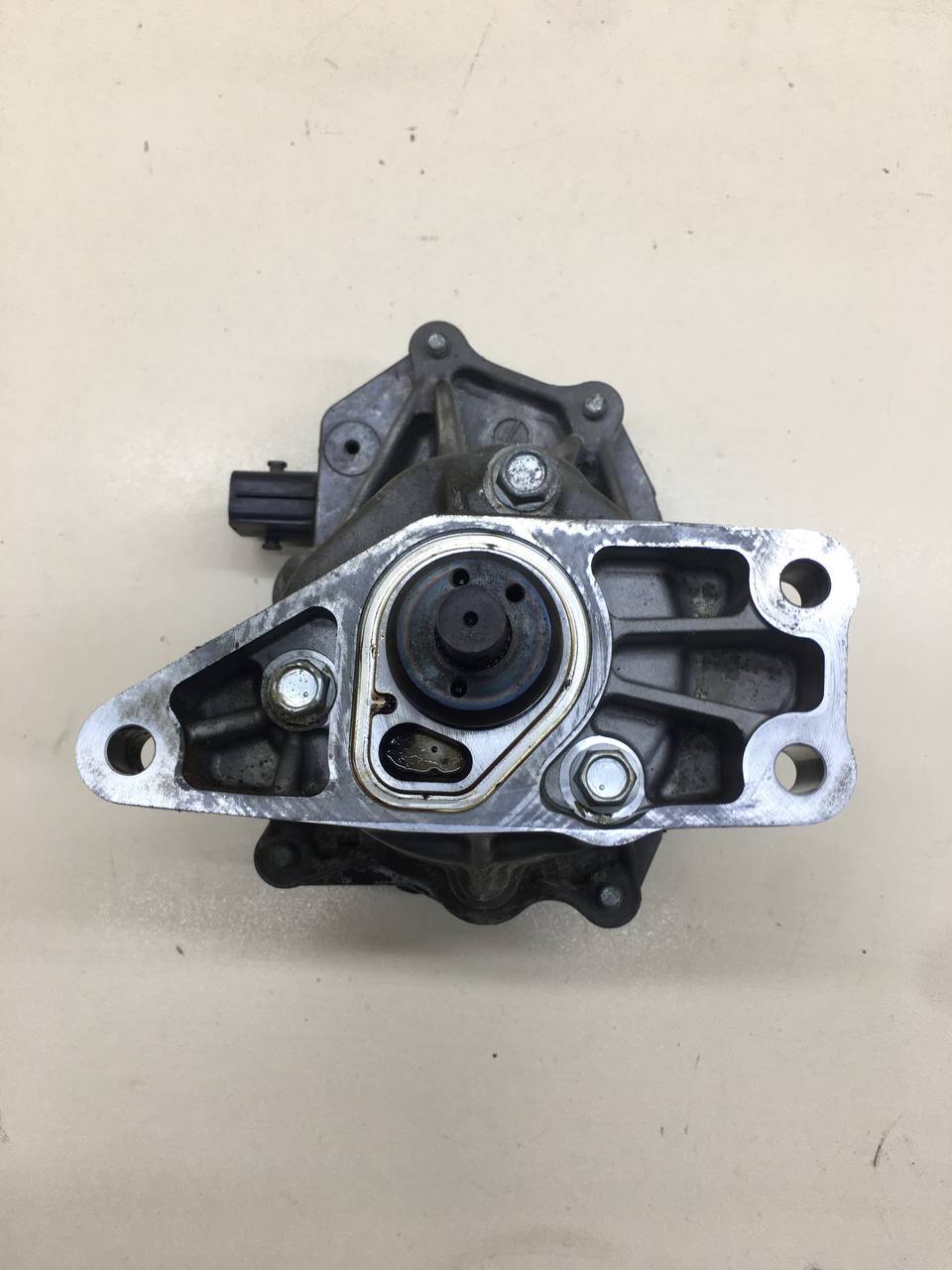 Механизм изменения фаз ГРМ Toyota Rav 4 (A30) 2006-2013