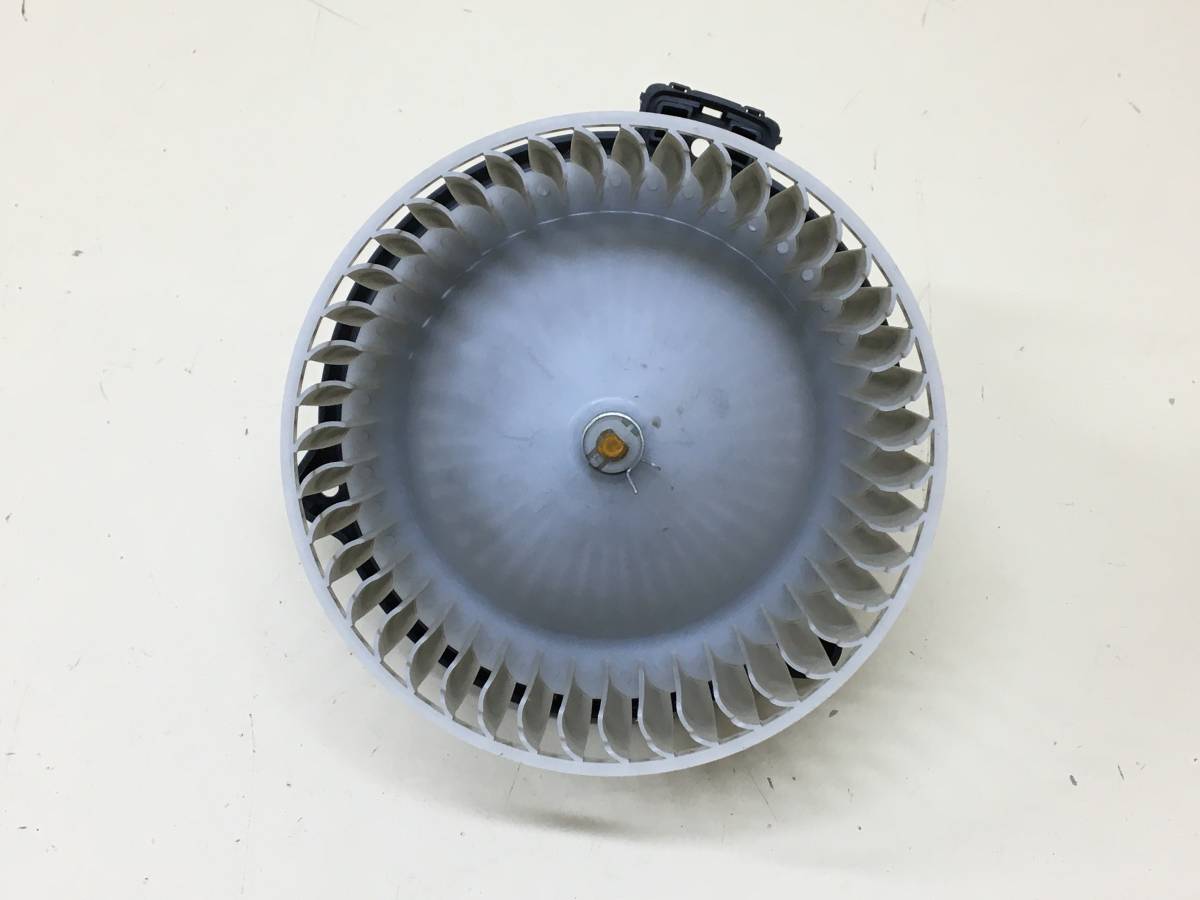 Моторчик отопителя Subaru XV (G33,G43) 2011-2017