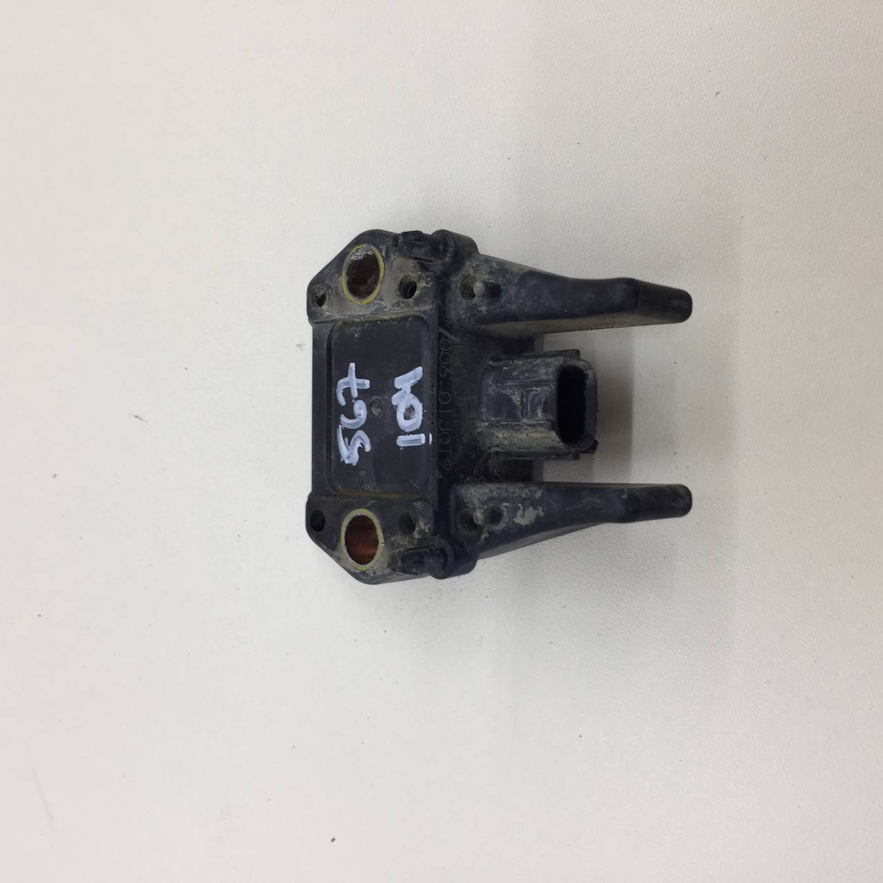 Датчик AIR BAG Toyota Rav 4 (A20) 2000-2005