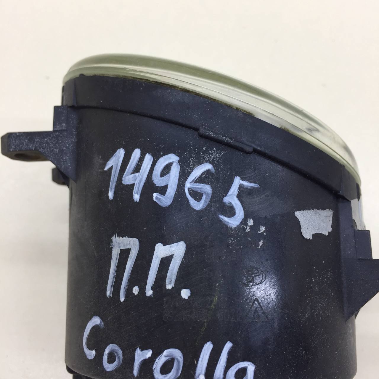 Фара противотуманная правая Toyota Auris (E150) 2006-2012