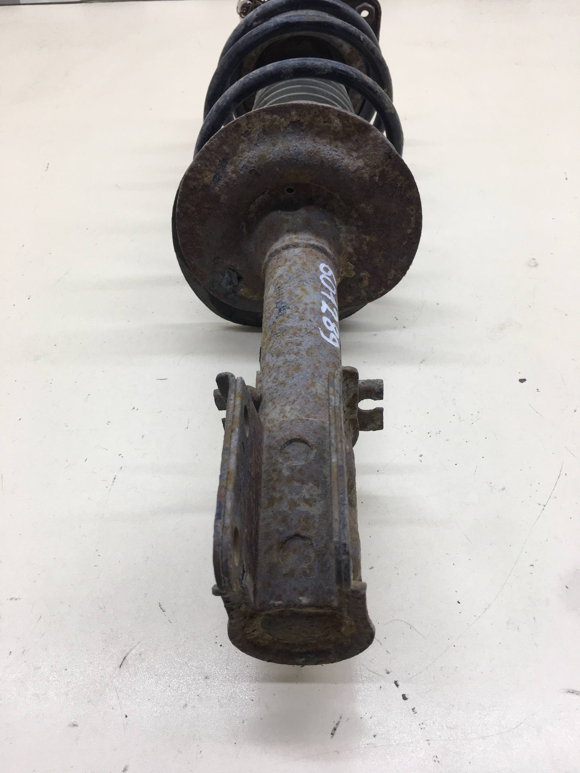 Амортизатор передний Fiat Albea 2002-2012