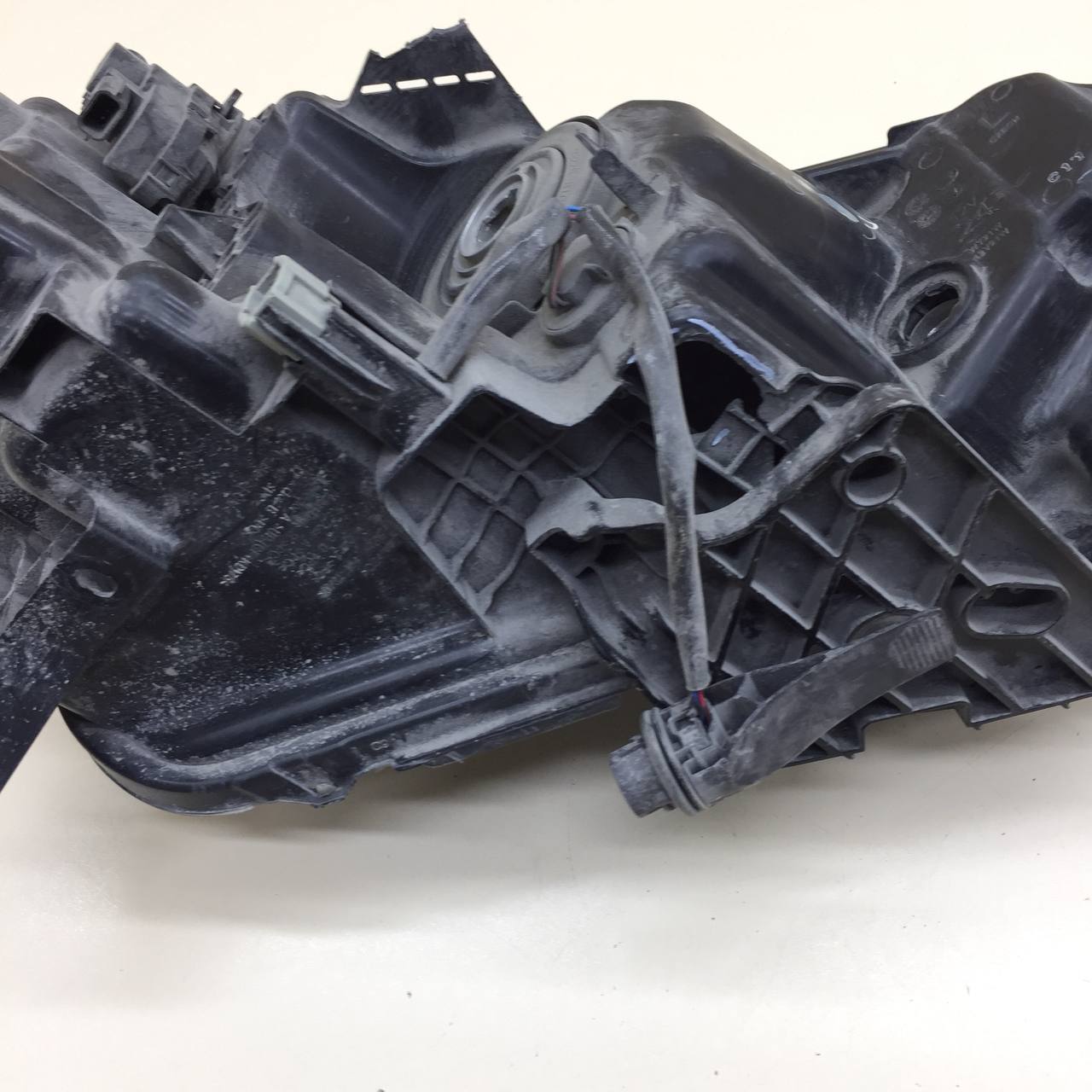 Фара левая Nissan Qashqai (J11) 2014>