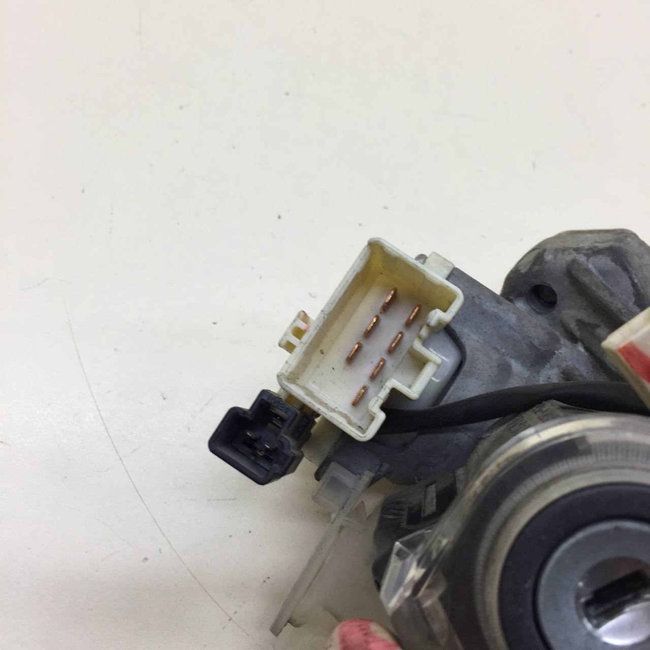 Замок зажигания Toyota Corolla E150 2006-2013