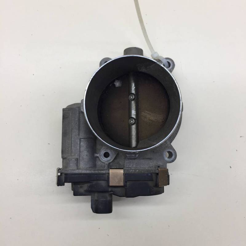 Заслонка дроссельная электрическая Cadillac Escalade 3 2006-2014