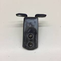 Петля двери передней правой верхняя Suzuki Grand Vitara 2005-2015