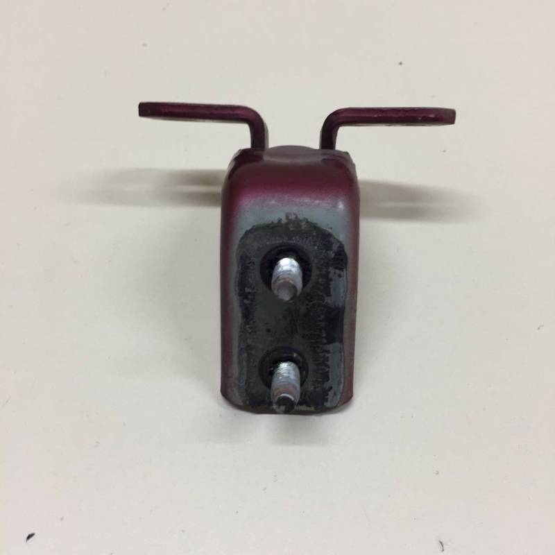 Петля двери задней правой нижняя Suzuki Grand Vitara 2005-2015