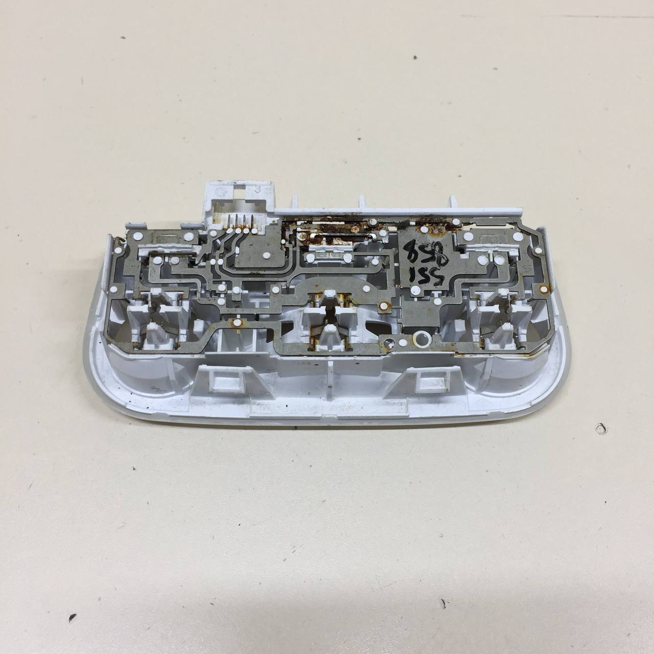 Плафон салонный Renault Fluence 2010-2017