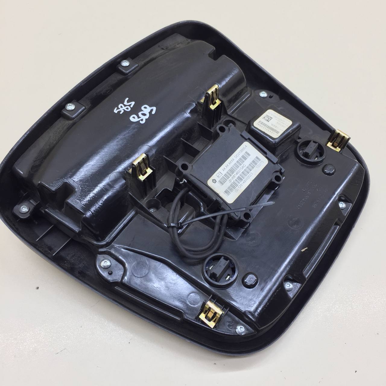 Плафон салонный Jeep Grand Cherokee (WK2) 2010>