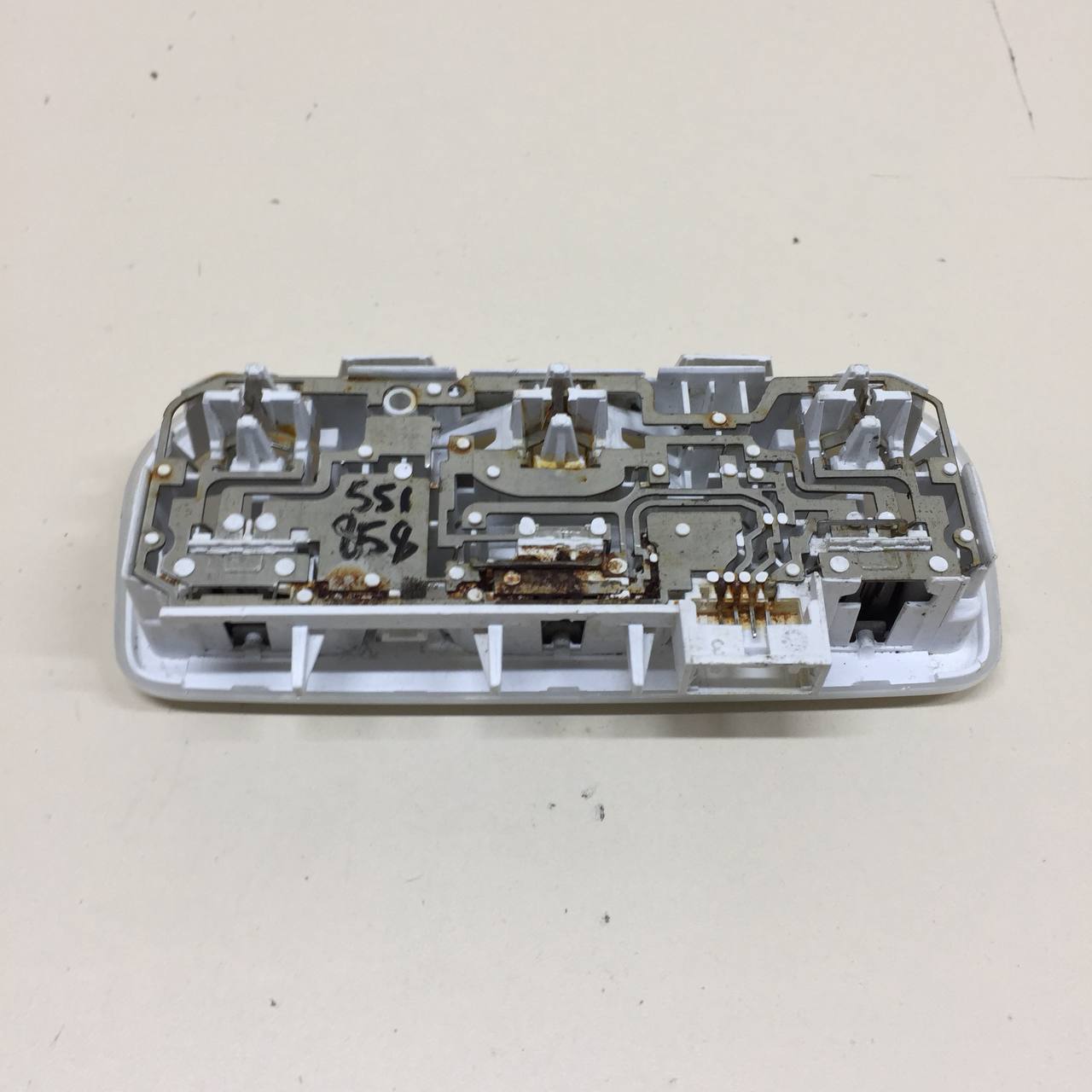 Плафон салонный Renault Fluence 2010-2017