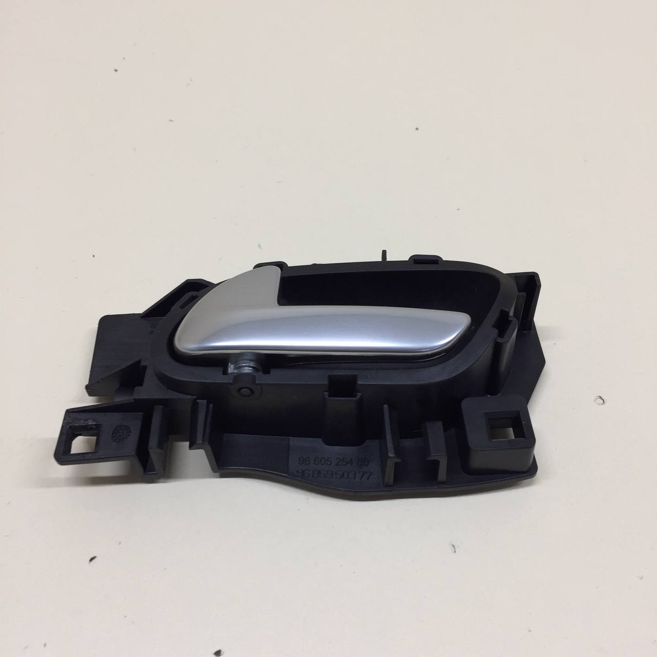 Ручка двери внутренняя левая Citroen C5 2008-2016