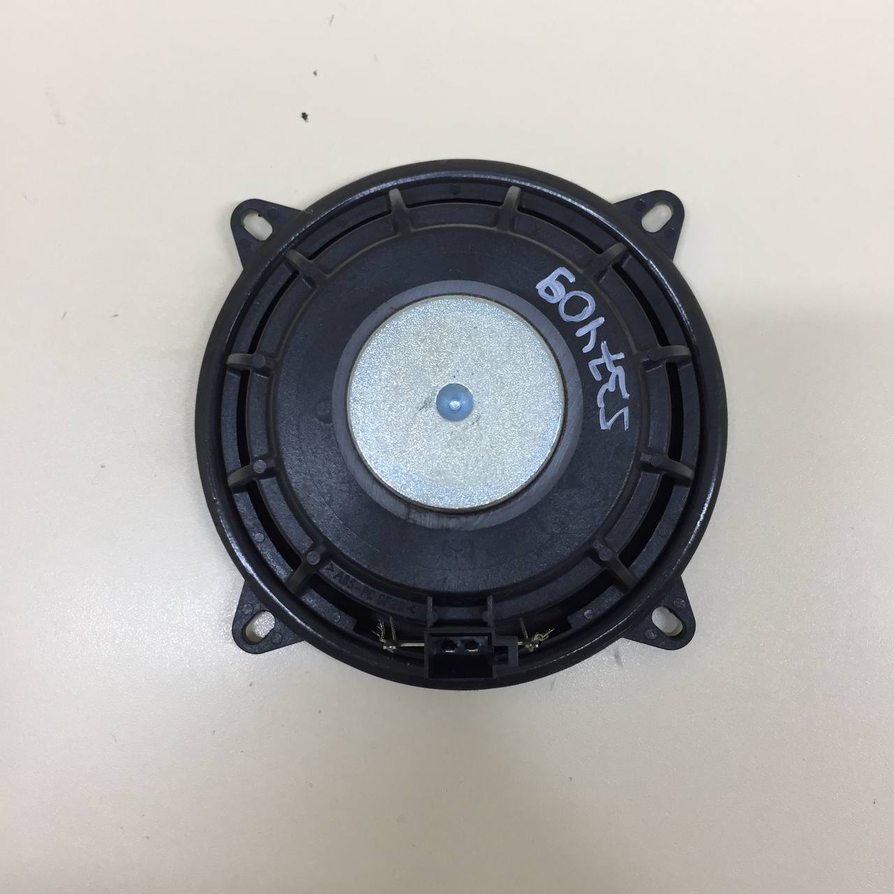 Динамик Renault Duster (HSA, HSM) 2012>