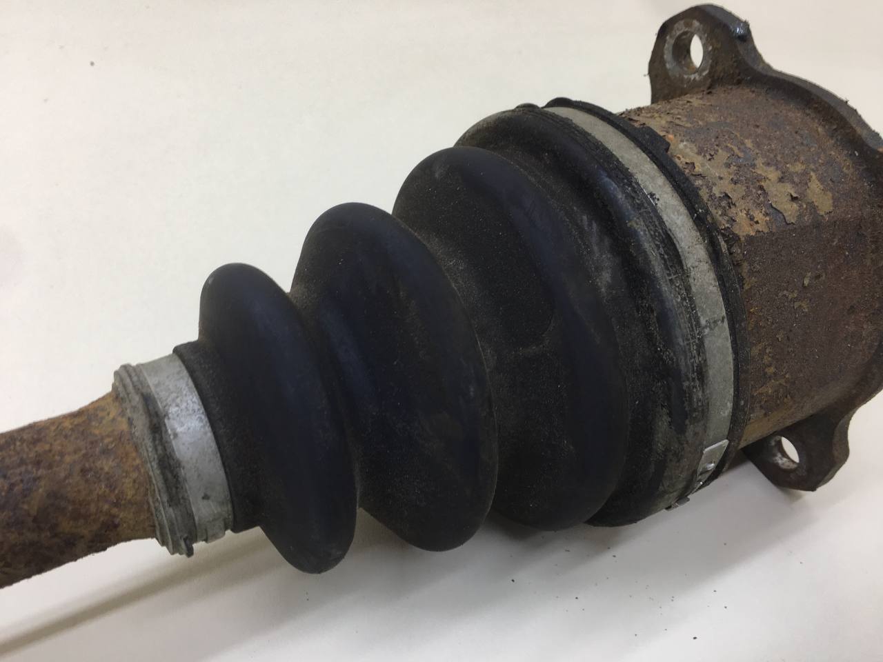 Полуось задняя Suzuki Grand Vitara 2005-2015