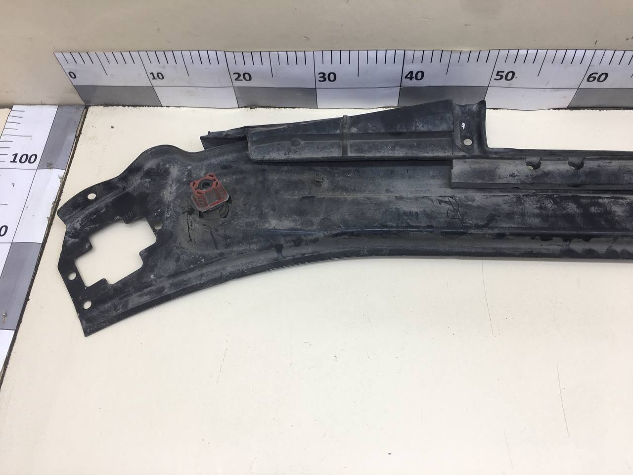 Кожух замка капота Mercedes-Benz S-Class (W221) 2005-2013